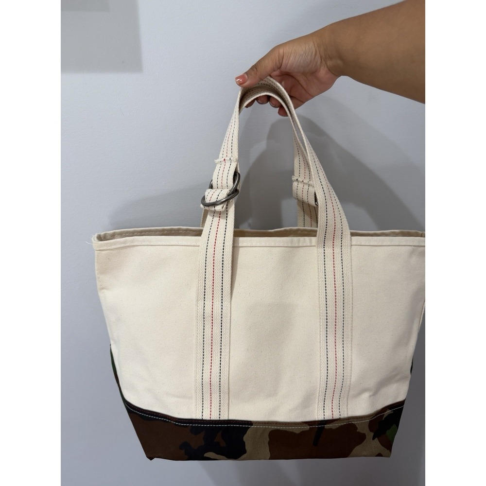 L.L.Bean Signature Tote Woodland Camo Bottom O Ring Adjustable Handles 22x14"‎ M